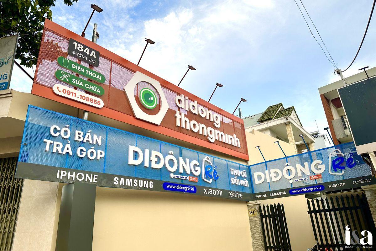 Bảng hiệu của Di Động Thông Minh nổi bật