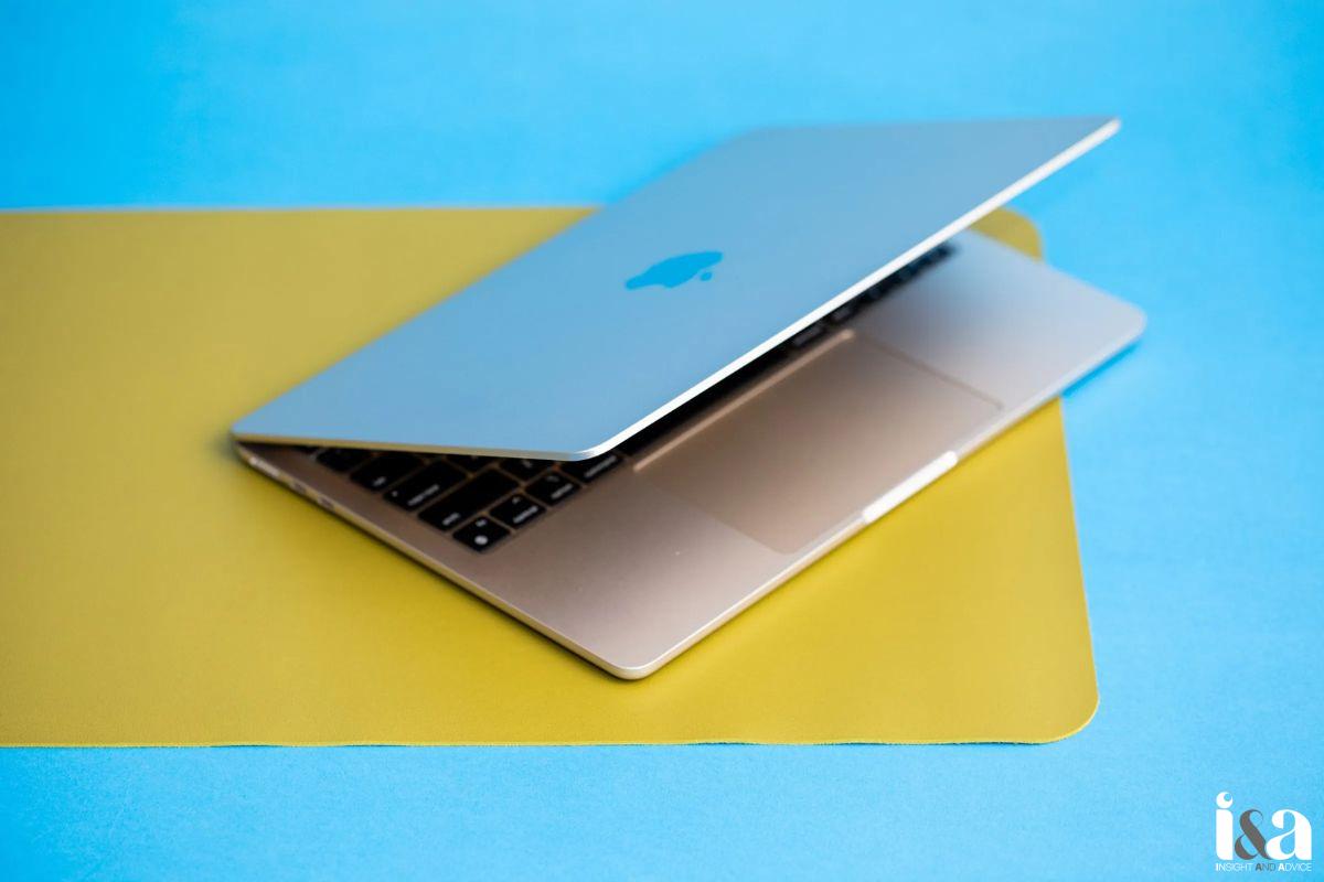 Kiểm tra MacBook khi mua cũ