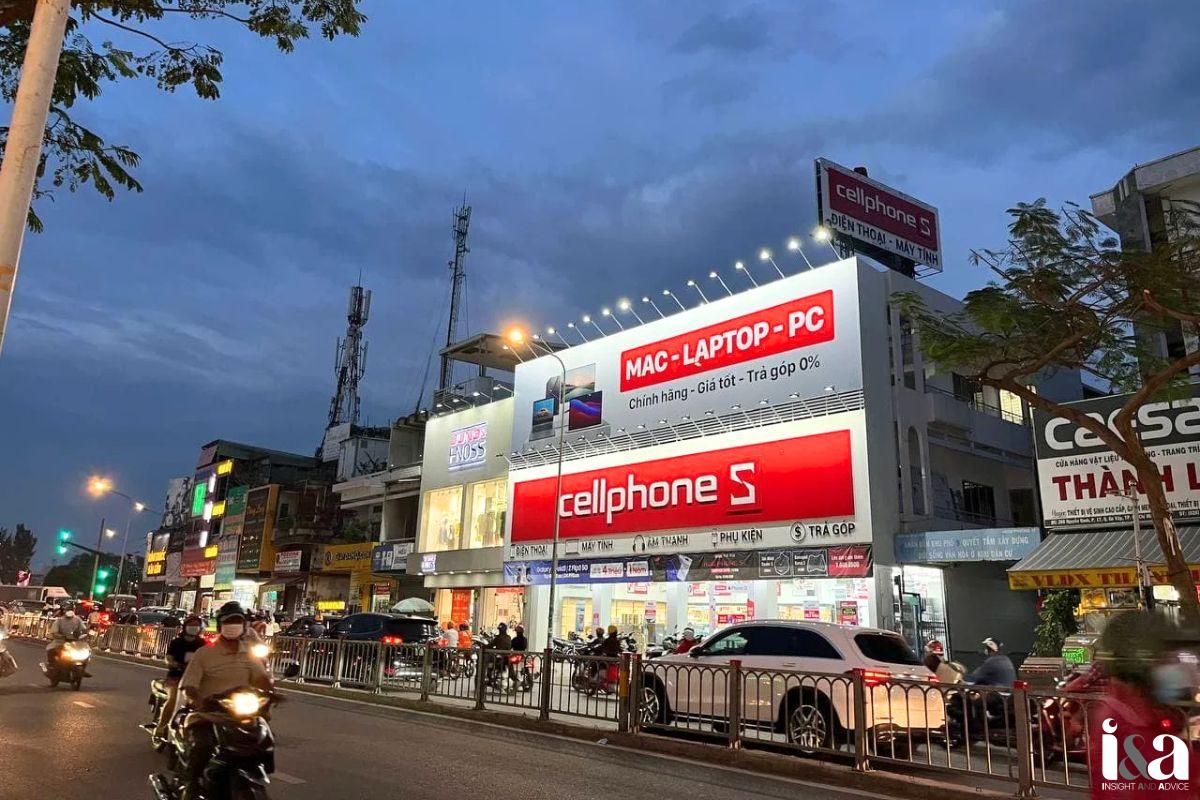 Mặt tiền cửa hàng CellphoneS