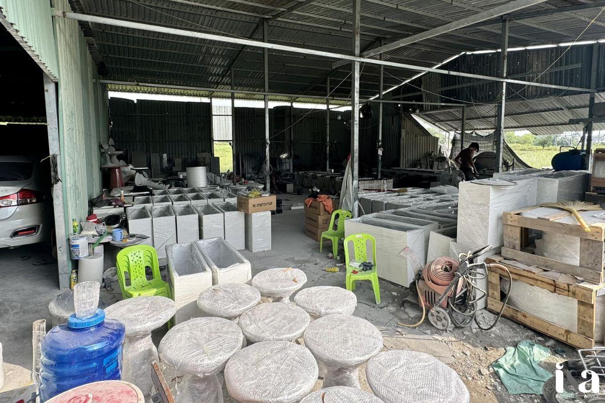 xưởng sản xuất của Furnio