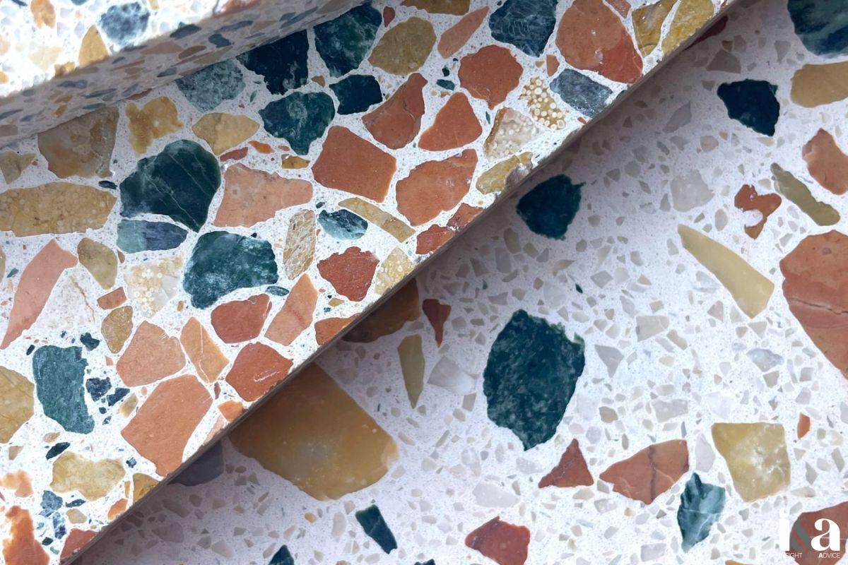 bậc thang hoa văn terrazzo nhiều màu sắc