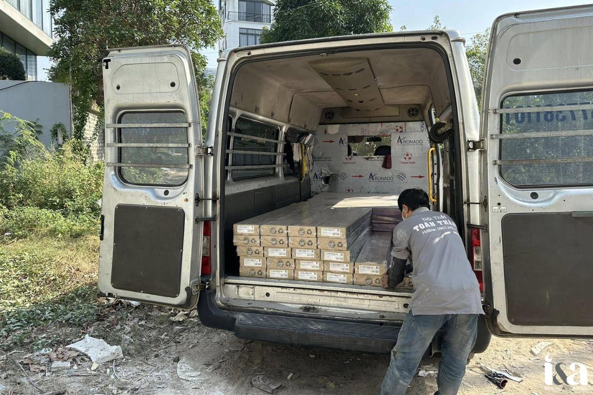 xe tải vận chuyển gỗ của Toàn Thắng