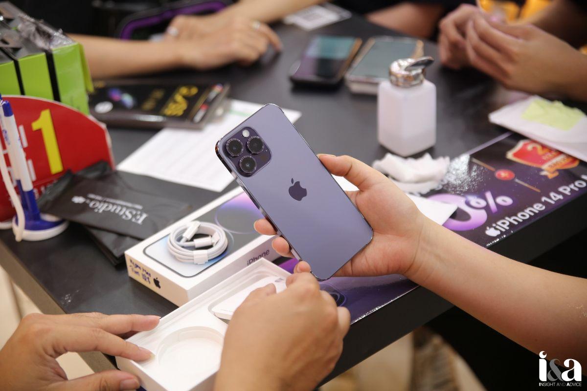 Ngoại hình iPhone 16e