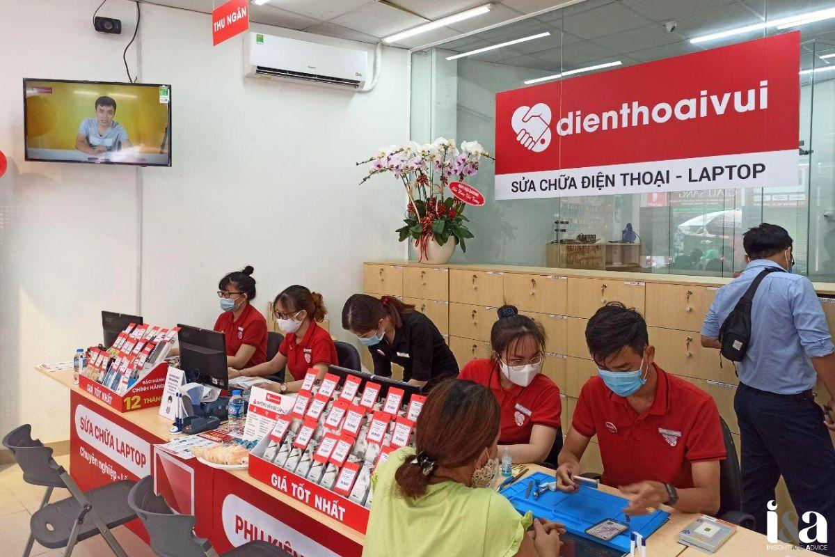 quầy tiếp nhận tại Điện Thoại Vui