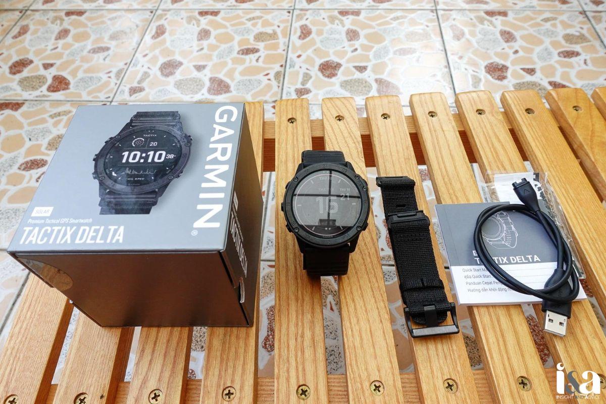 hộp và phụ kiện đồng hồ Garmin