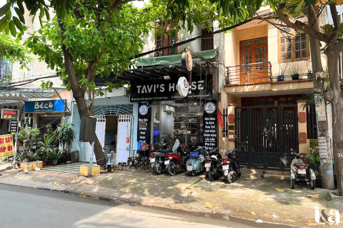 mặt tiền shop Táo Việt Store