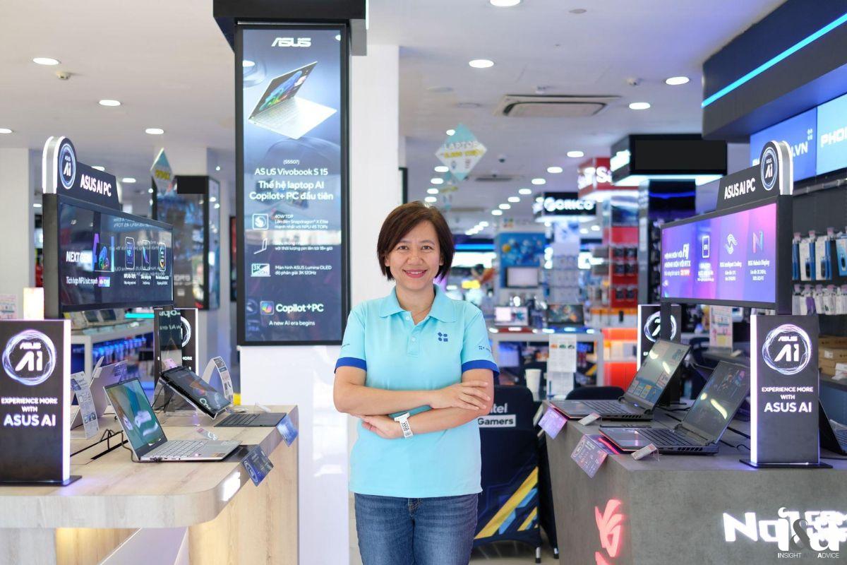 không gian mua sắm thoải mái ở Phong Vũ