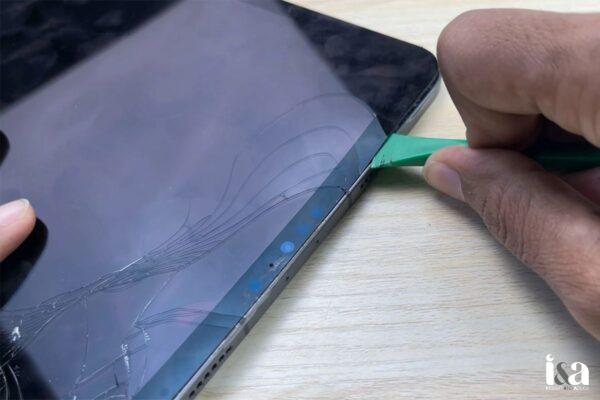 cửa hàng thay mặt kính iPad uy tín tại TPHCM