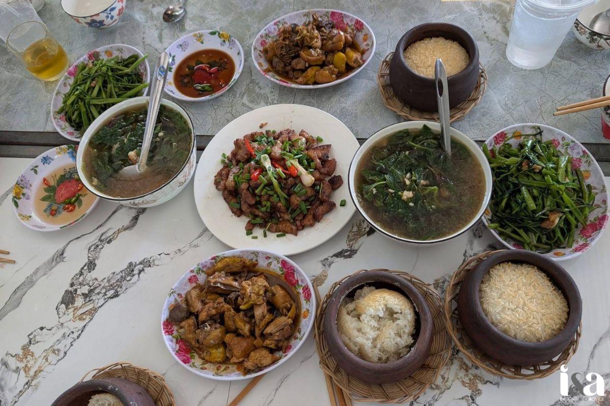 Món ăn phong phú tại Cơm niêu Nghìn Tỷ