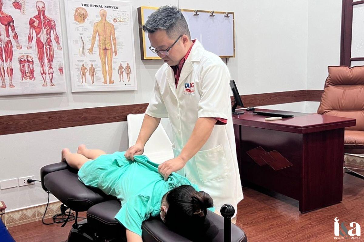 Tiến sĩ bác sĩ Lê Đình Bảo