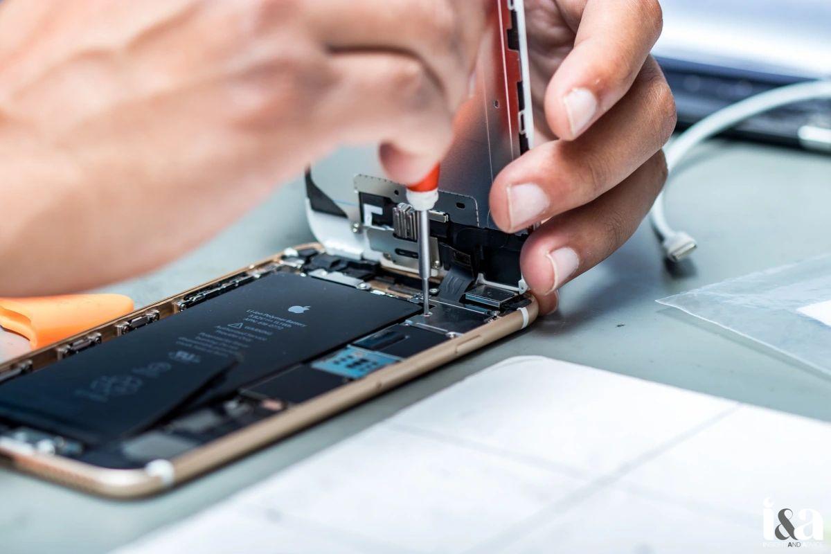 cửa hàng sửa iPhone uy tín quận Bình Thạnh