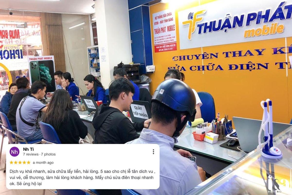 Không gian cửa hàng Thuận Phát Mobile