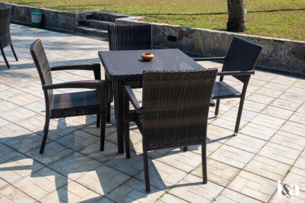 xưởng sản xuất bàn ghế ngoài trời