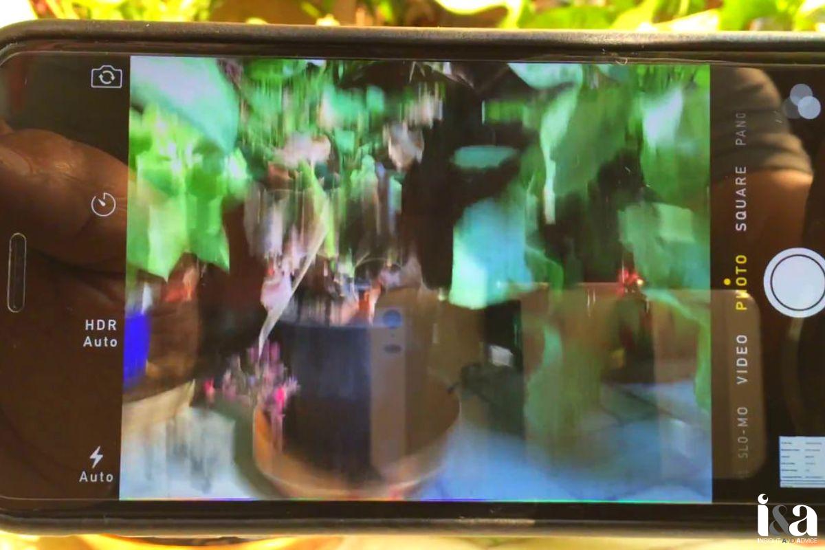 Camera iPhone không lấy nét gần được