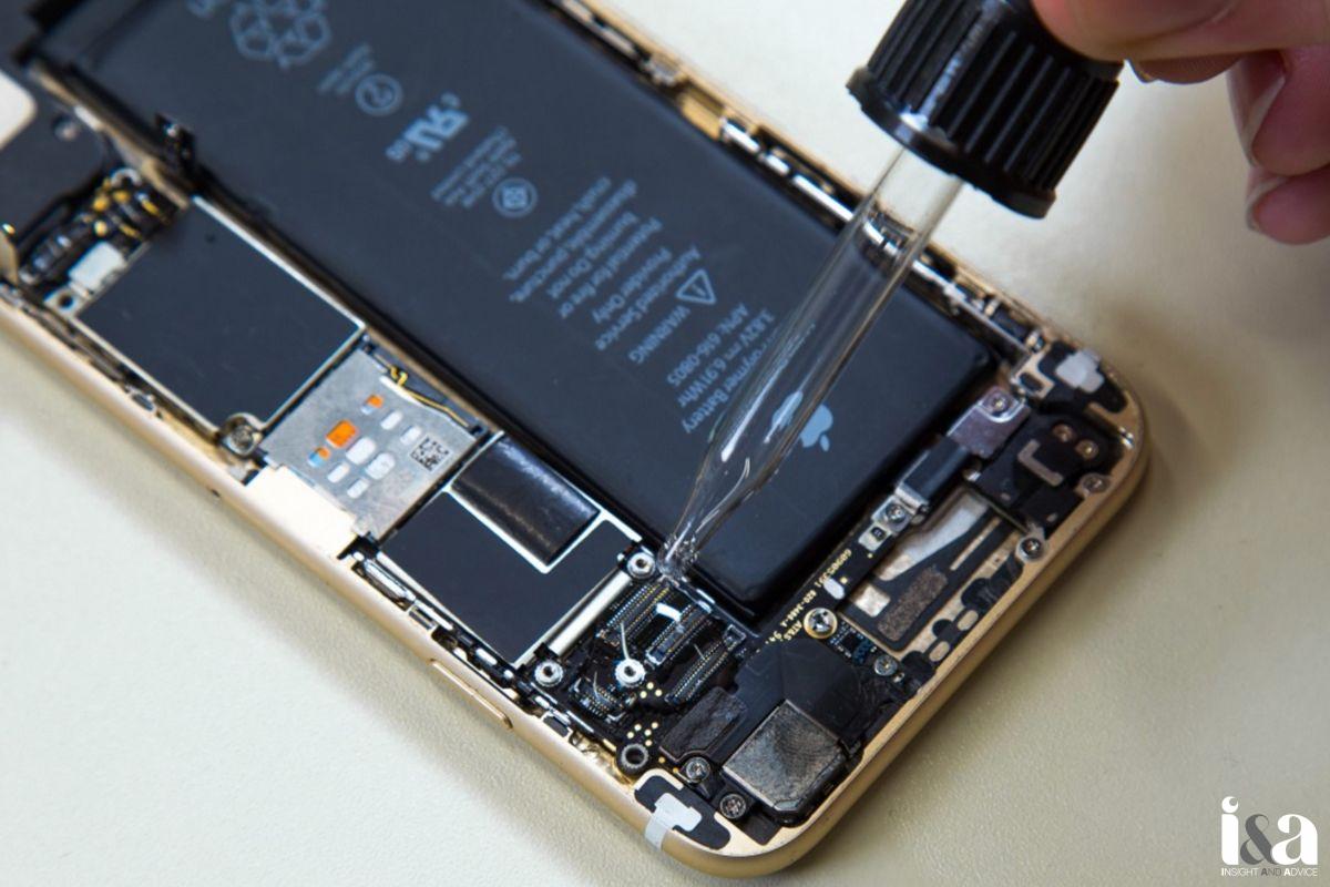 Lựa chọn một trung tâm uy tín sẽ giúp điện thoại của bạn được sửa chữa nhanh chóng