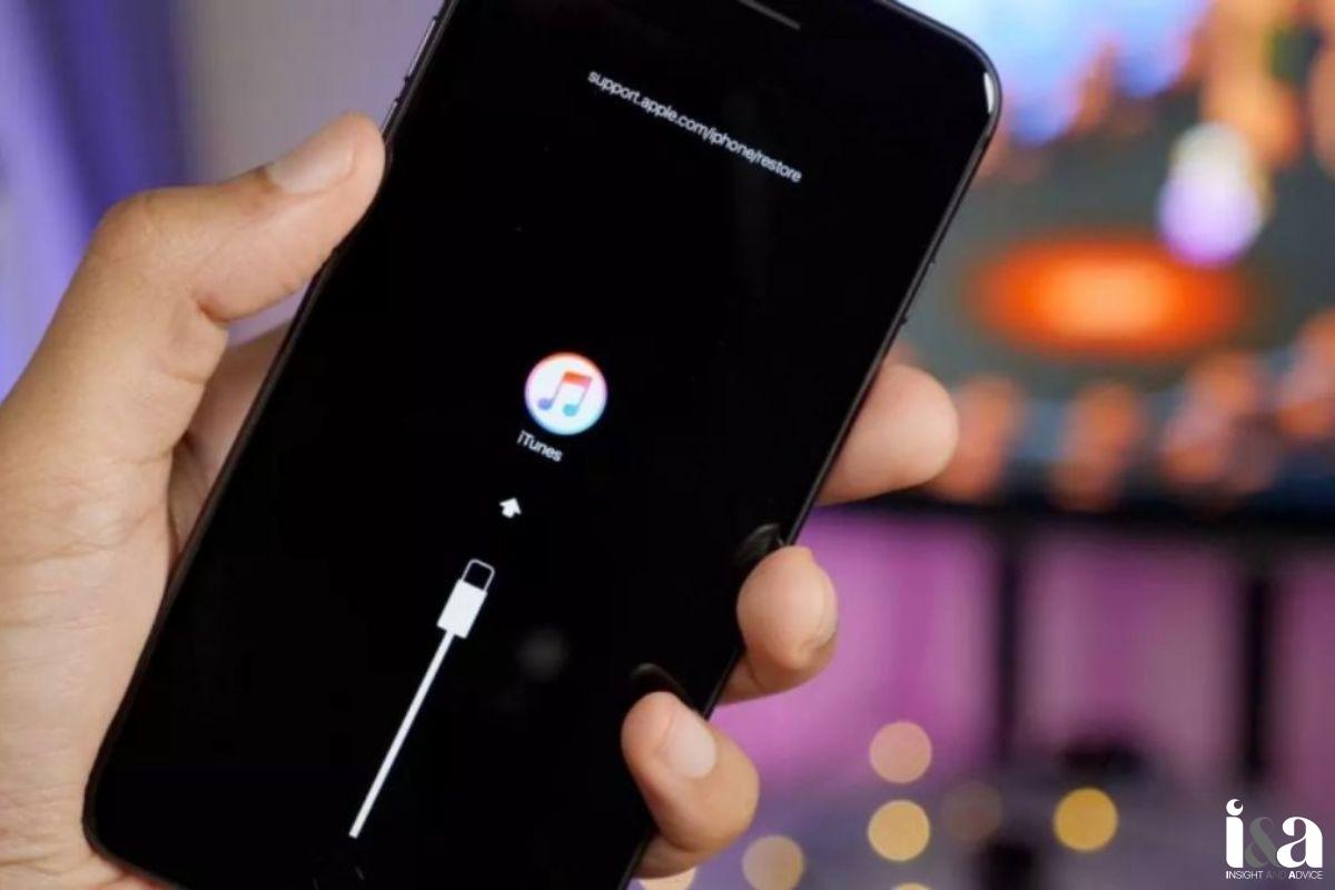 Kết nối iPhone với iTunes