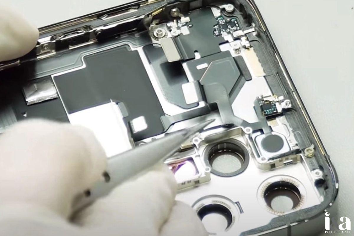 Trung tâm sửa chữa đèn pin điện thoại không sáng