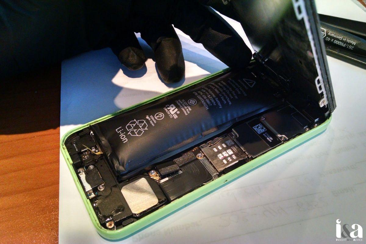 Pin iPhone đã bị chai nặng